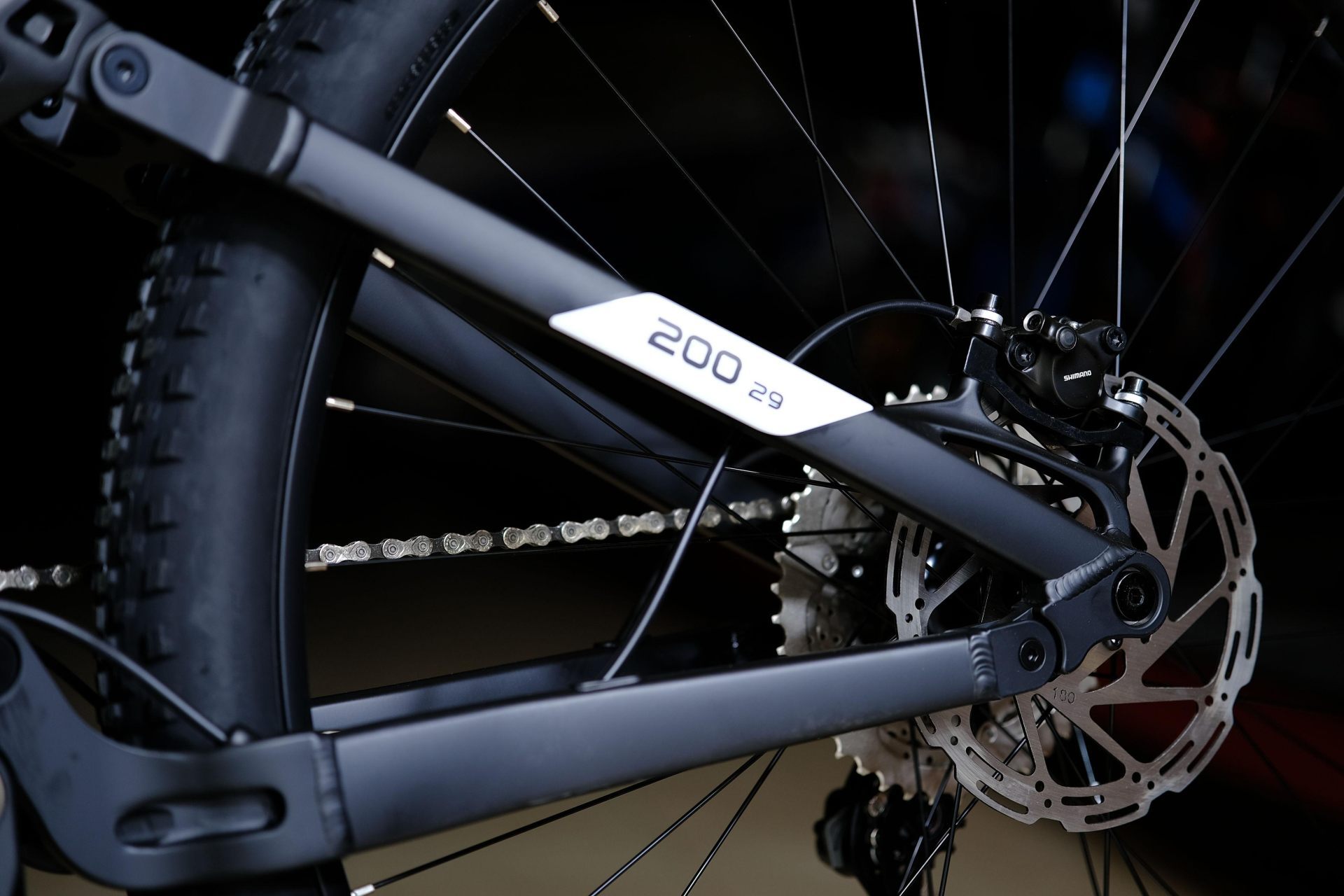 Тормоз гидравлический Shimano MT200 ротор передний 180мм, задний 180 мм HOKE FS 200- 29 матовый чёрный 19